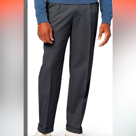 Dockers Other - Men’s Dockers relaxed fit waterless travel ready pants slacks 40 waist 34 long